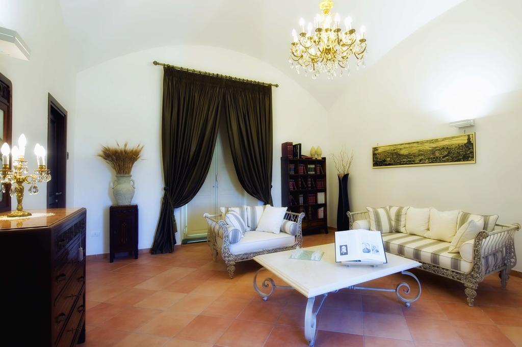 Relais Villa Buonanno เชโกลา ภายนอก รูปภาพ